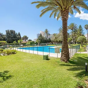 797-holiday-rentals-espectacular-piso-con-vista-al-mar.1costadelsol.com/