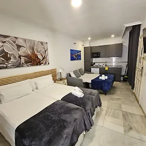 아파트 아파르타멘토스 로스 앤젤레스, 세비야